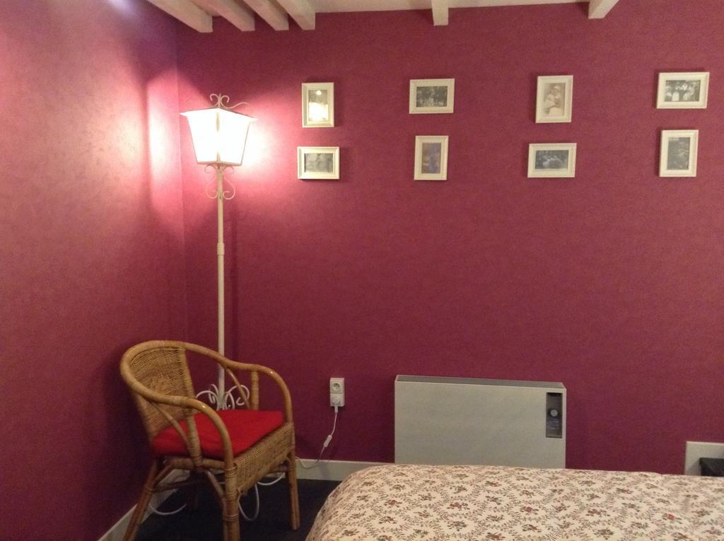 Bed and Breakfast Aux Sources De L'Yonne Glux-en-Glenne Habitación foto
