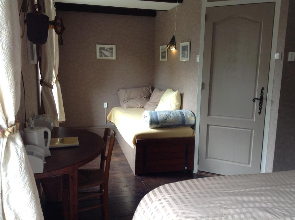 Bed and Breakfast Aux Sources De L'Yonne Glux-en-Glenne Exterior foto